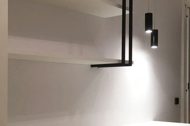 Diseño de dormitorio contemporáneo pequeño