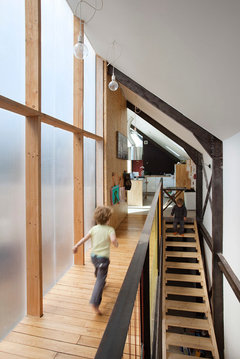 Treppe: Geländer, Mauer,