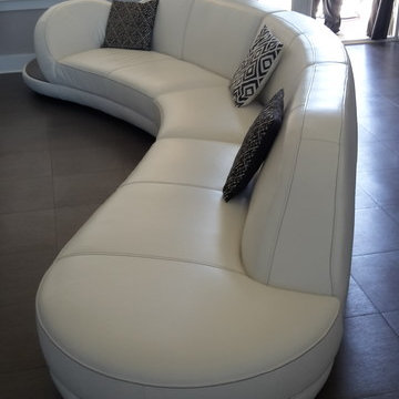 Juliet Sectional