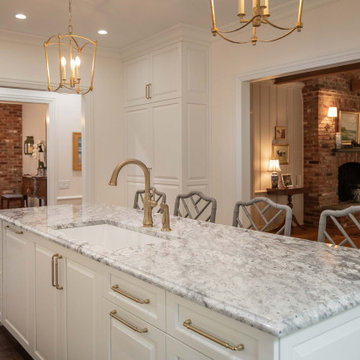 A Flip Flop Delight From Dreary to Bright: Kitchen and Dining Room Swap