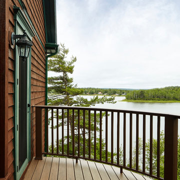 Screened Porch with Composite Decking