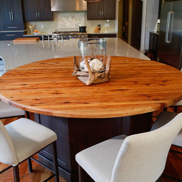 A Family's Blend of Modern & Rustic
