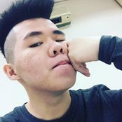 Chong Axel's photo