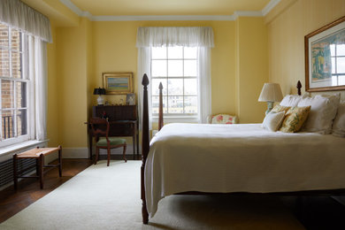 Example of a classic bedroom design in New York