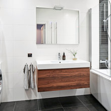 Contemporary bath