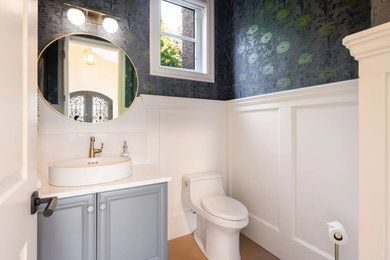 Powder room - powder room idea in Toronto