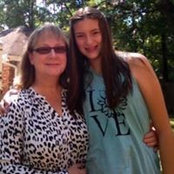 Mary Powell's photo