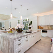 Island centerpiece design