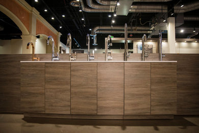 Design ideas for a modern kitchen in Denver.