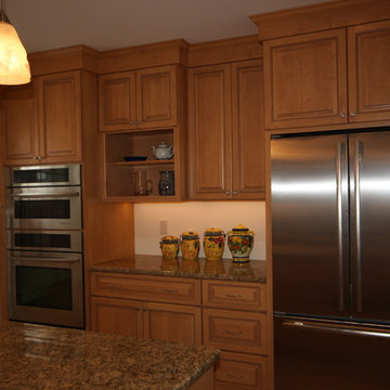 Kittery Maple Kitchen