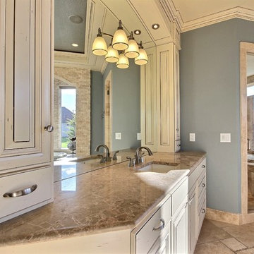 Master Bath - The Party Palace - Custom Ranch on Acreage