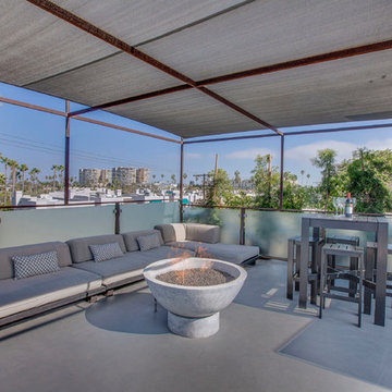 Venice Beach Contemporary