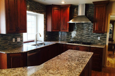 Example of a kitchen design in Denver