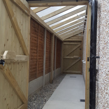 Side Passageway Entrance Side Alleyway Enclosure