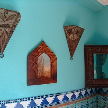 MOROCCAN BATHROOM