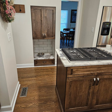 Transitional Kitchen Remodel Done With New Two-Tone Colored Cabinets