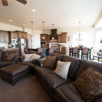 Jordan Heights - South Jordan, Utah - Becky Variant with Suspended Slab Garagesz