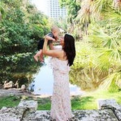 Janell Leigh's photo