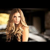 Sasha Ali's photo