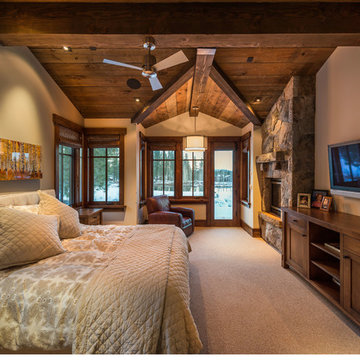 Gillespie-Thaler Lahontan Residence