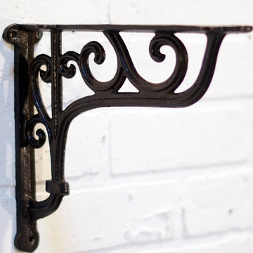 Black Cast Iron Corner Brackets, Set of 2