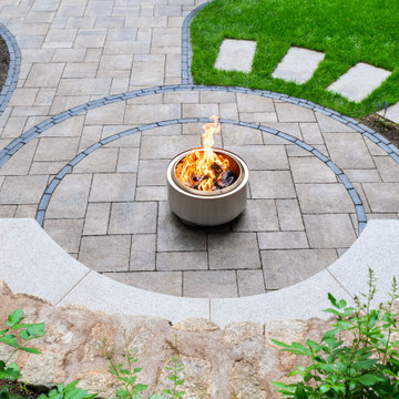 Circular Fireside Garden - Wellesley, MA