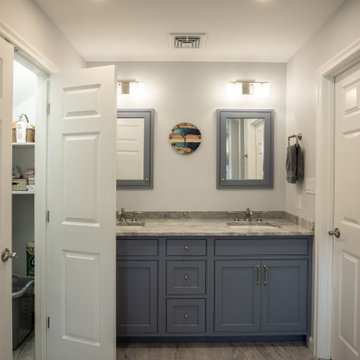 Master Bathroom with Beverage Station Nook