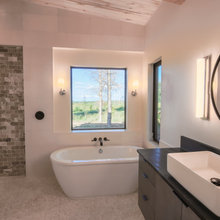 220 MBK - Bathroom