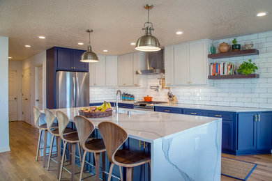 Kitchen photo in Phoenix