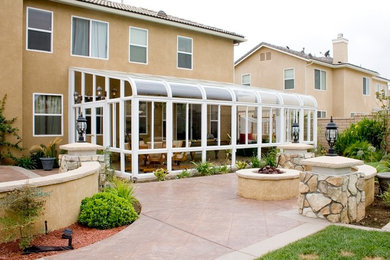 Inspiration for a modern sunroom remodel in San Francisco