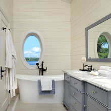 beach house bathrooms