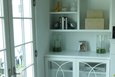 Inspiration for a modern living room remodel in Other