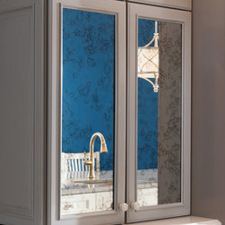 KraftMaid: Antique Mirage Door Insert - Kitchen Cabinetry