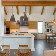 Holly kitchen