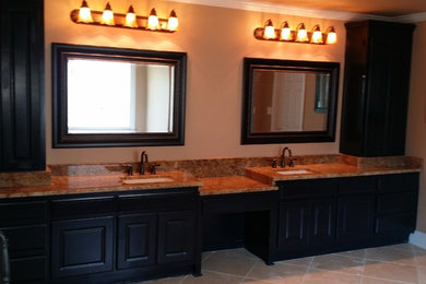 Elegant bathroom photo in Atlanta
