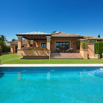 Villa en Nueva Andalucia