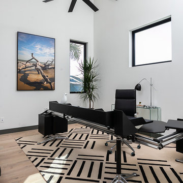 521 Bolsa Ave