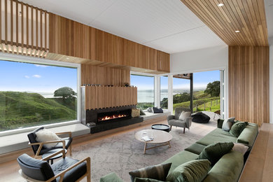 Aotea Harbour Bach