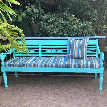 Outdoor bench cushion and pillow