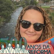 Aline Picos foto