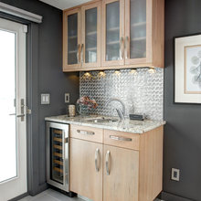 Wet bar