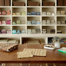 R INTERIORS STUDIO