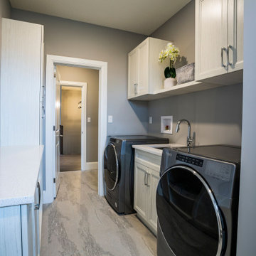 Riverview Highlands Laundry Room