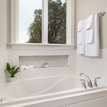 Greentech Trademark- the niche at the bath tub!