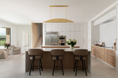 Transitional kitchen photo in Houston
