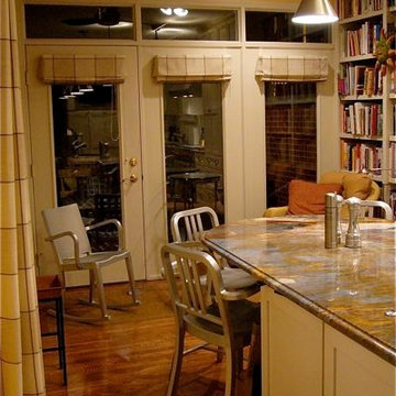 KTICHEN - Breakfast Area