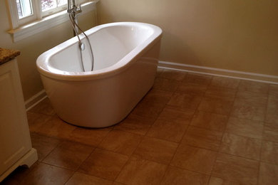 Example of a classic bathroom design in Other