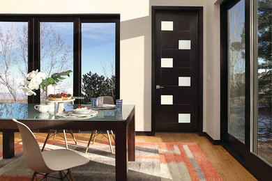 Kitchen/dining room combo - modern kitchen/dining room combo idea in Denver