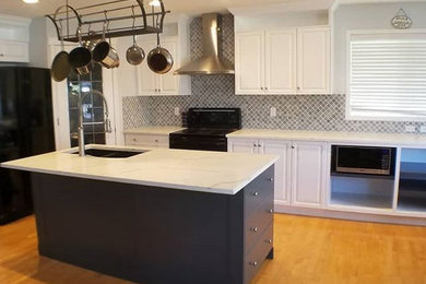 Transitional kitchen photo in Calgary