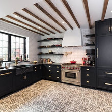 Black Kitchen Cabinet Ideas